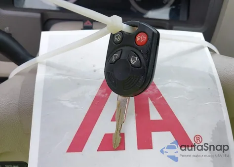 2008 Ford Escape Xlt from USA, damaged, VIN 1FMCU03ZX8KB03983